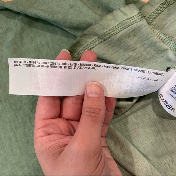 Walt Disney World Mens Long Sleeve Layered T-Shirt for Adults Size Medium - Picture 10 of 10